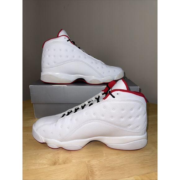 Size 11 HISTORY OF FLIGHT VNDS OG ALL JORDAN 13 With OG Box & Extra Laces 2017 main image 5